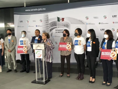 México SaludHable at the Senate of the Republic of Mexico